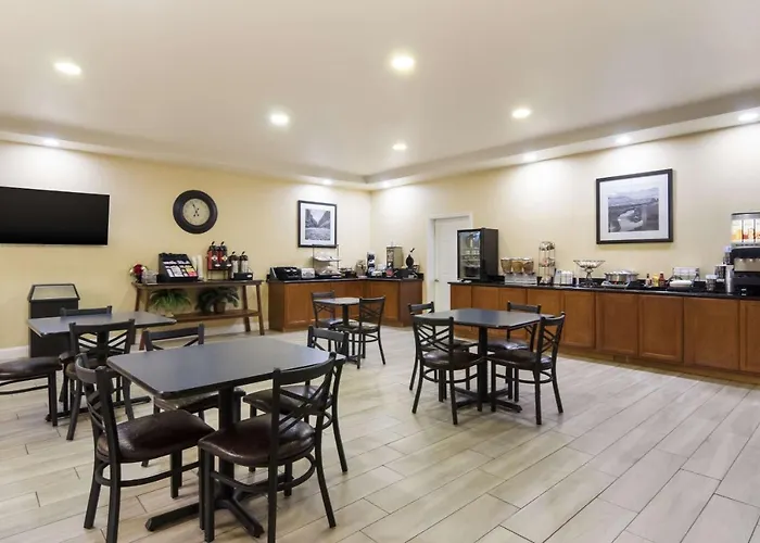 Best Western Comanche Inn