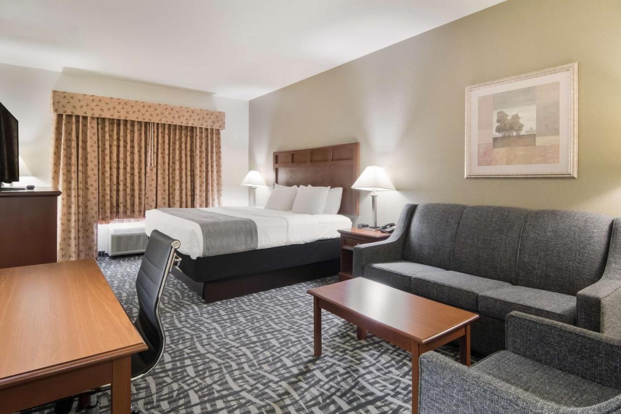 Western Hotel Comanche