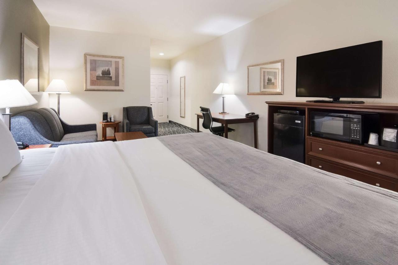 Western Hotel 3*